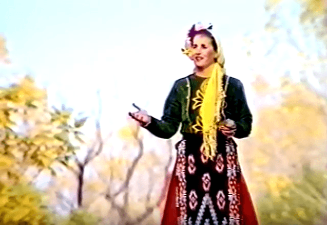 Бинка Добрева - Даньова мама. ВЕЛИКА българска песен и певица. Ще НАСТРЪХНЕТЕ от това невероятно изпълнение! (ВИДЕО)