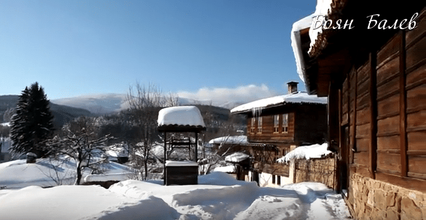 Котел през зимата и белия сняг ще ви стоплят с красота, Възрожденски дух и българщина (Снимки и ВИДЕО)