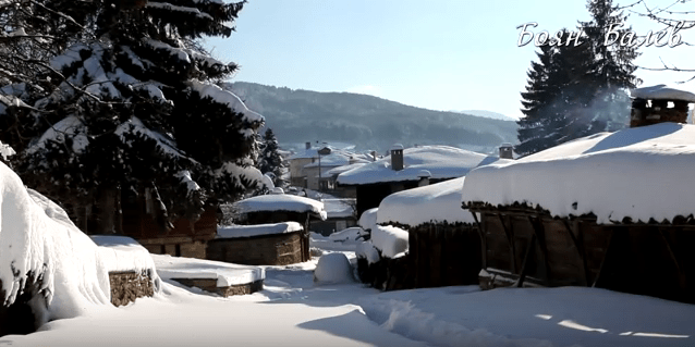 Котел през зимата и белия сняг ще ви стоплят с красота, Възрожденски дух и българщина (Снимки и ВИДЕО)