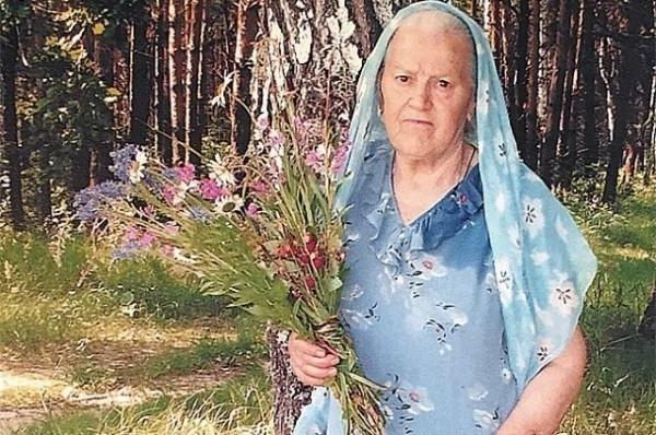 МАНАСТИРСКАТА БИЛКАРКА БАБА ЕЛЕНА: „АКО НЕ ИСКАШ ДА ТЕ БОЛИ, НАМЕРИ ТЕЗИ 3 КОРЕНА“ – ТОВА Е ТАЙНАТА КЪМ ЗДРАВЕТО!