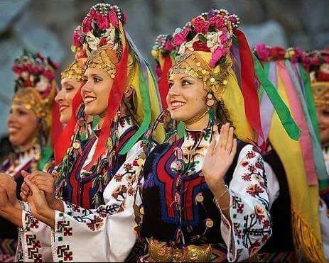 Българският народ е достоен да бъде почитан и хвален. Той е гостоприемен и милостив, много е усърден към светата църква