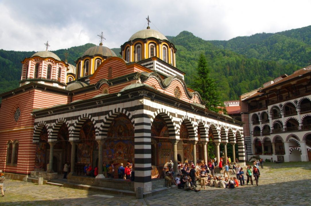 Най-големият Български манастир. ВИДЕО
