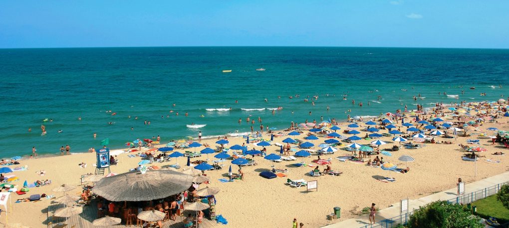 Хайде на море: Цените на родното черноморие паднаха с 50%